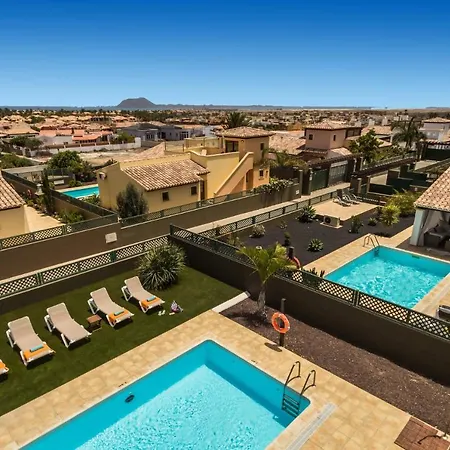 Villa Sherry Ii By *