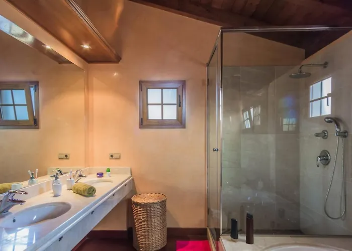 Sherry Ii By * Corralejo