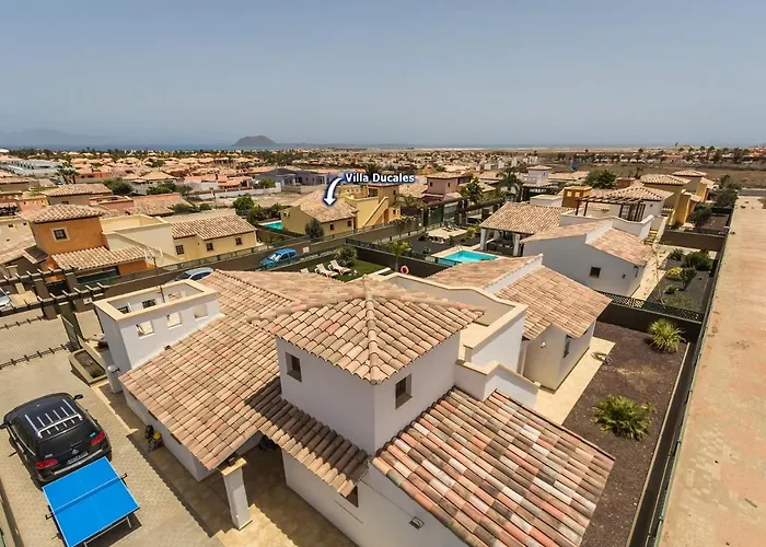 Sherry Ii By Villa Corralejo