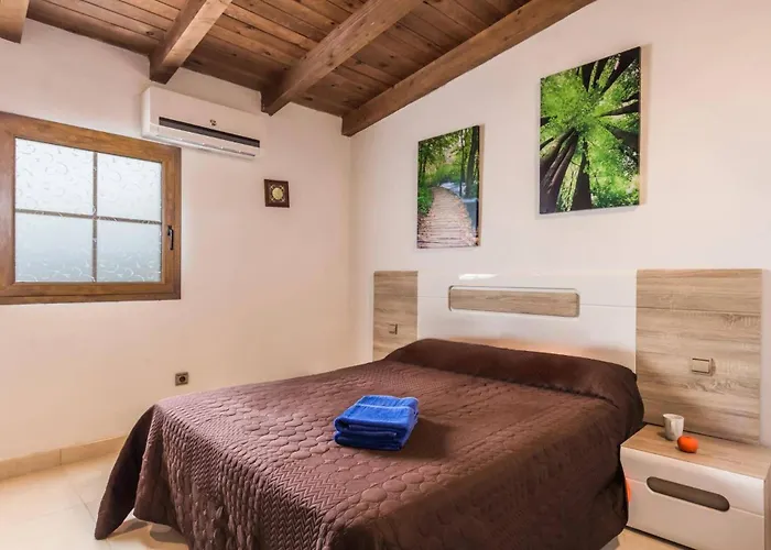 Villa Sherry Ii By