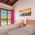 Villa Sherry Ii By
